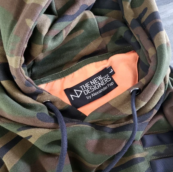 New Designers | Peace Camo Khaki | Pullover Hoodie - Picture 5 of 5